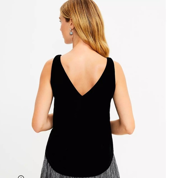 Ann Taylor LOFT Black Velvet Double V Shell Sleeveless Top Women’s Medium - Picture 2 of 6